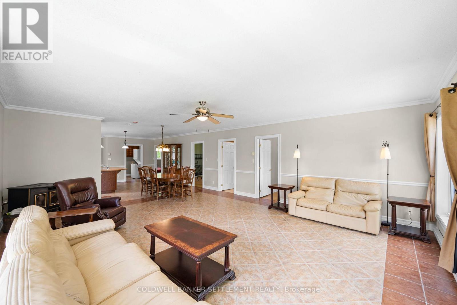 52 BERRY PARK LANE - 31