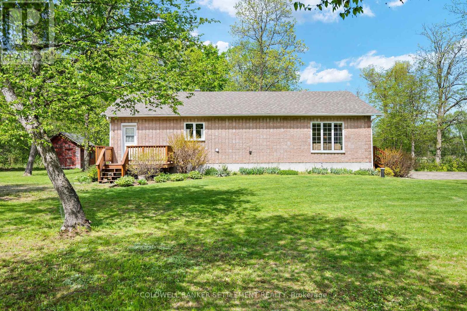 52 BERRY PARK LANE - 15
