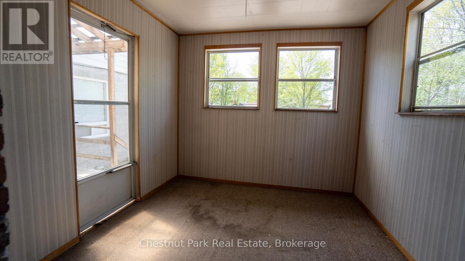571 MUSKOKA ROAD N - 20