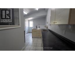 Bedroom - 571 Muskoka Road N, Gravenhurst), ON P1P1E7 Photo 6