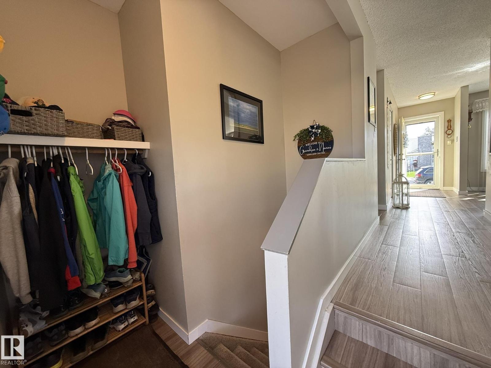 9848 151 ST NW - 29