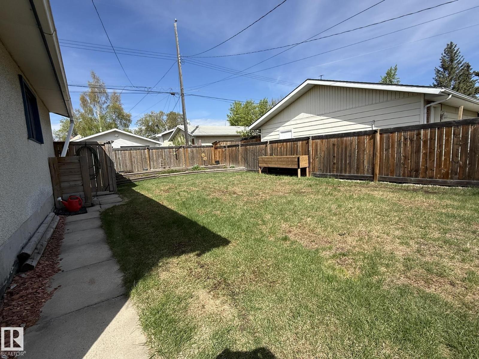 9848 151 ST NW - 52