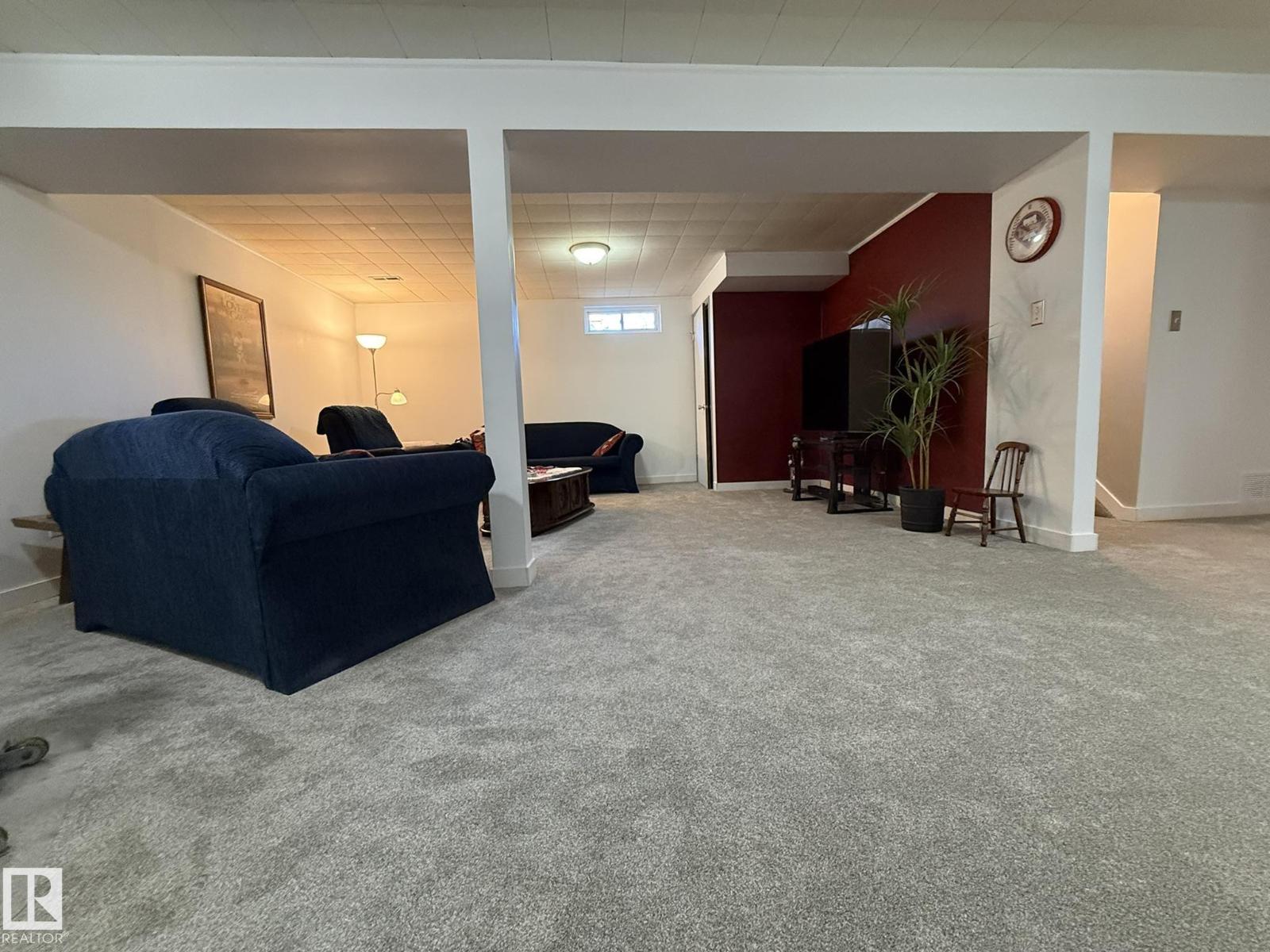 9848 151 ST NW - 32