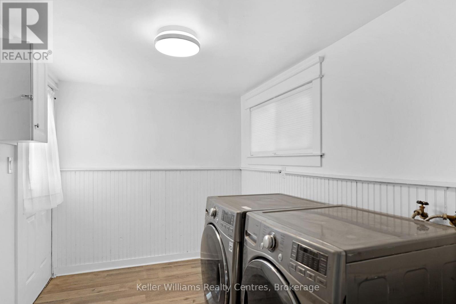 551 LOUISA STREET - 17
