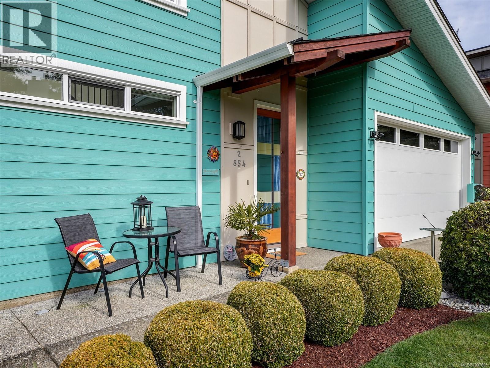 #2 854 Caroline Rd - 26