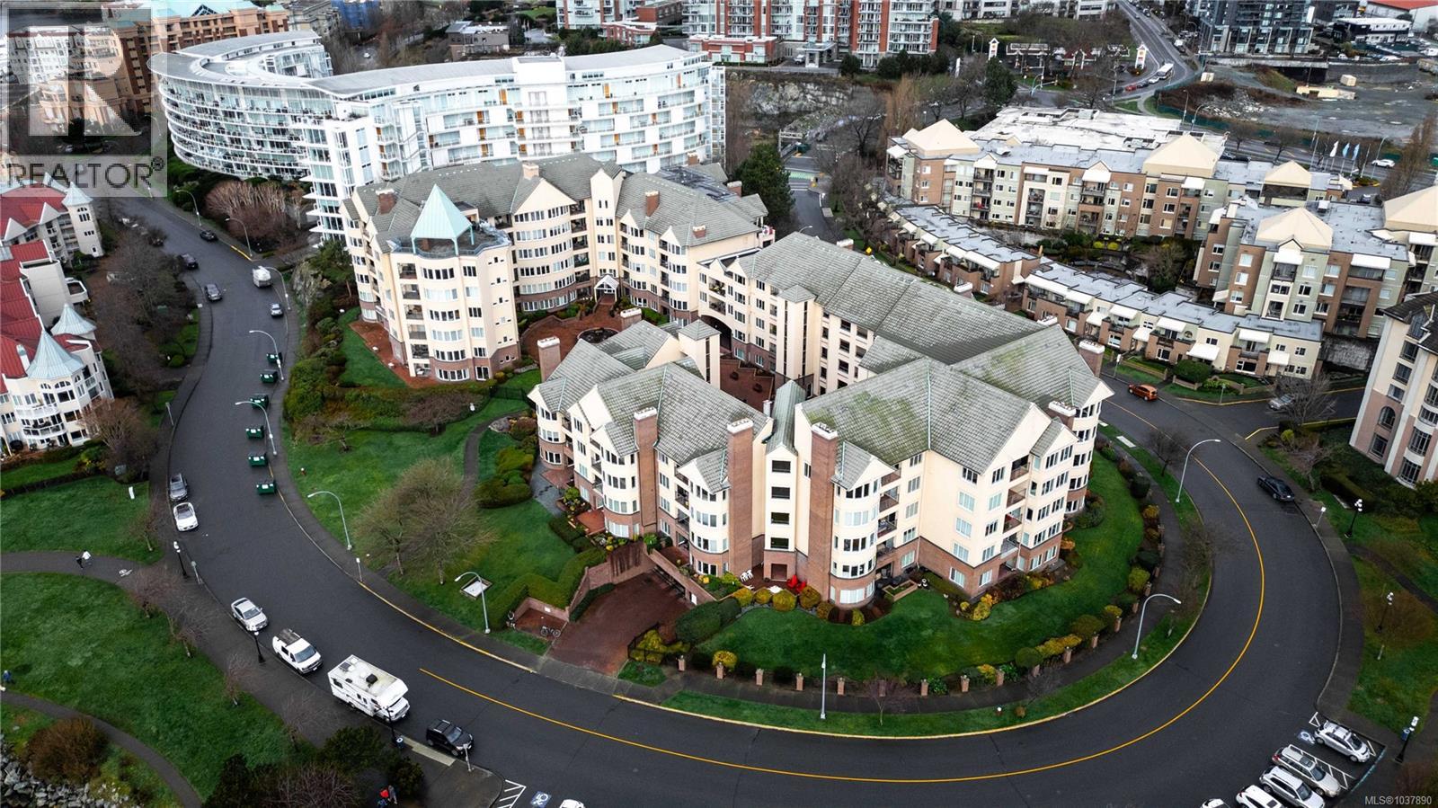#618 50 Songhees Rd - 57