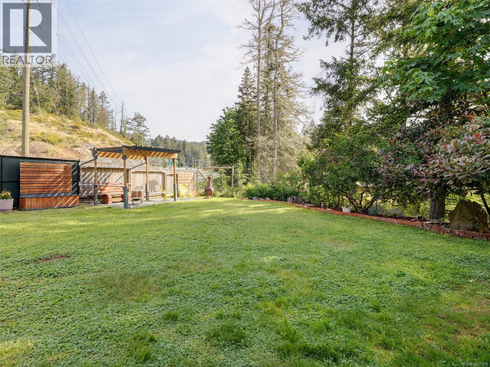 5183 Sooke Rd - 23