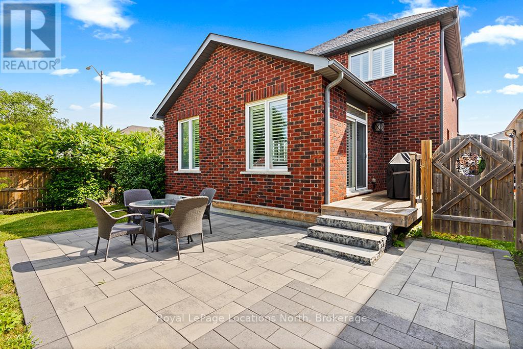 103 GARBUTT CRESCENT - 40