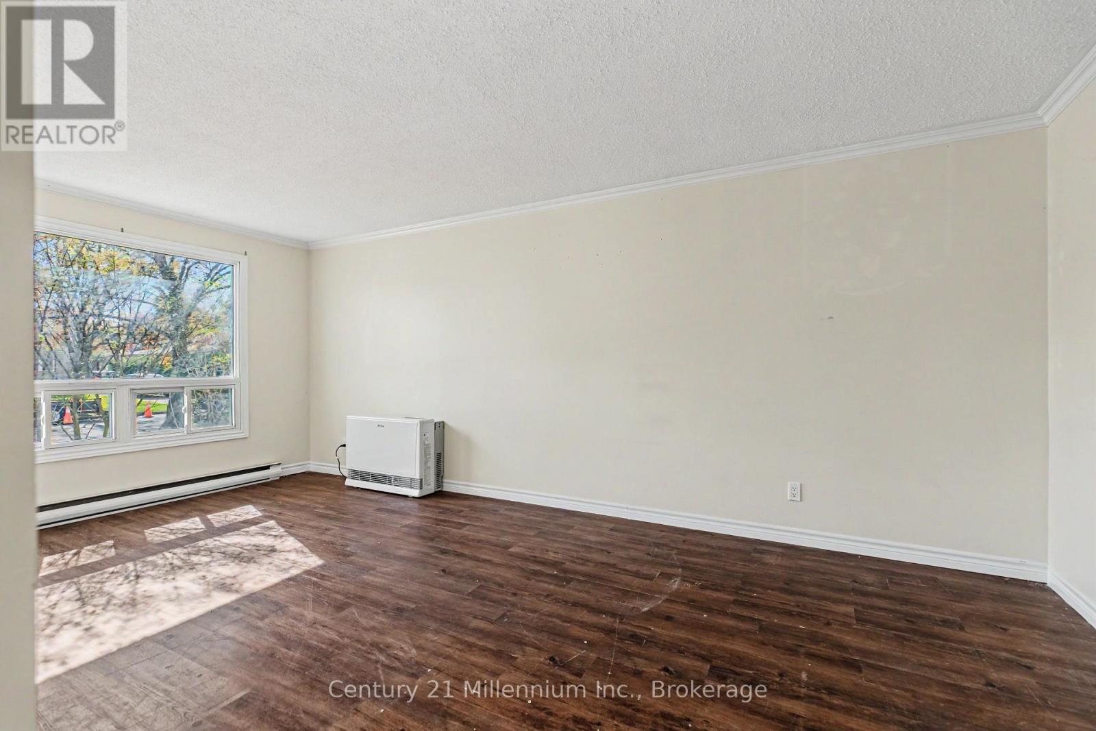 240 5TH A AVENUE W - 25