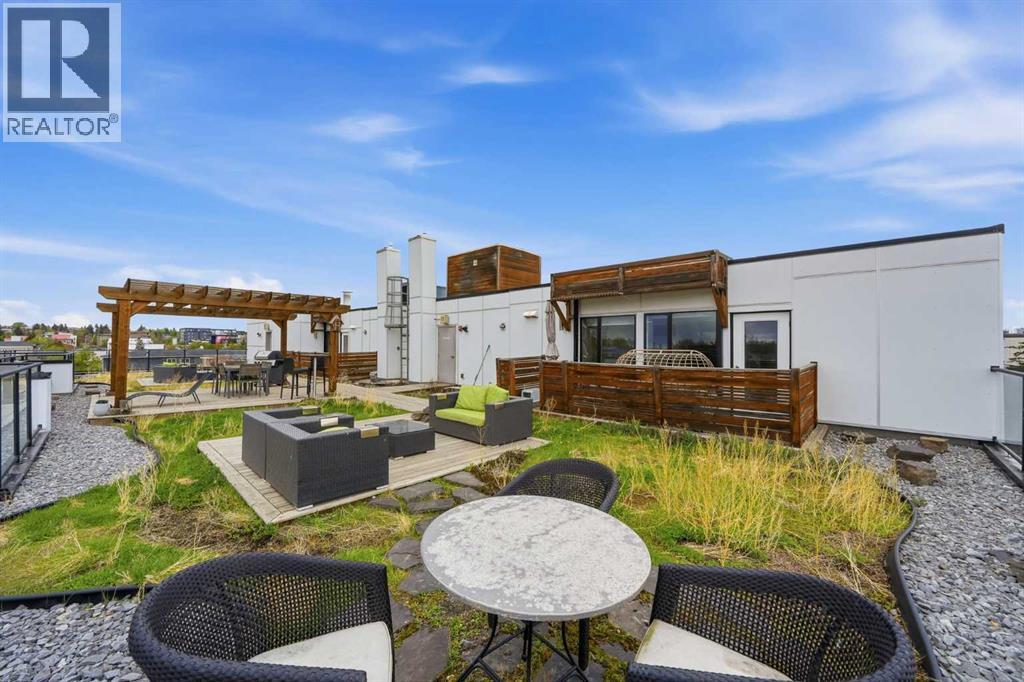#403 1521 26 Avenue SW - 21