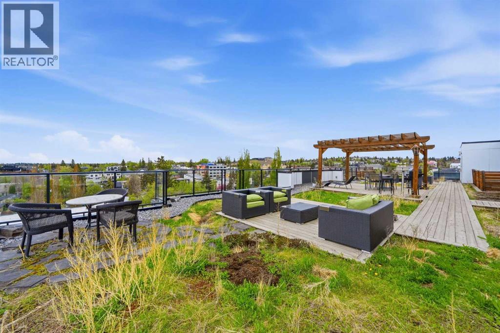 #403 1521 26 Avenue SW - 20