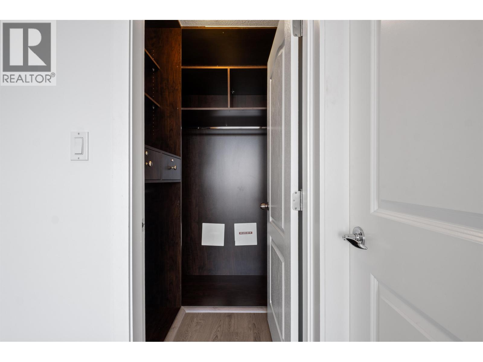 #1601-5088 KWANTLEN Street, Richmond