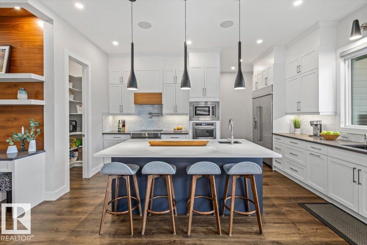 10611 146 ST NW NW - 12