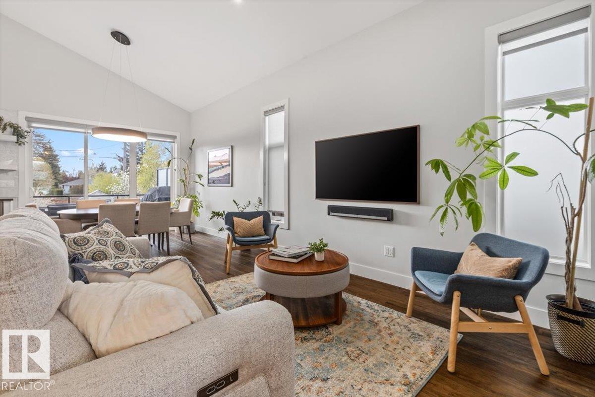 10611 146 ST NW NW - 4