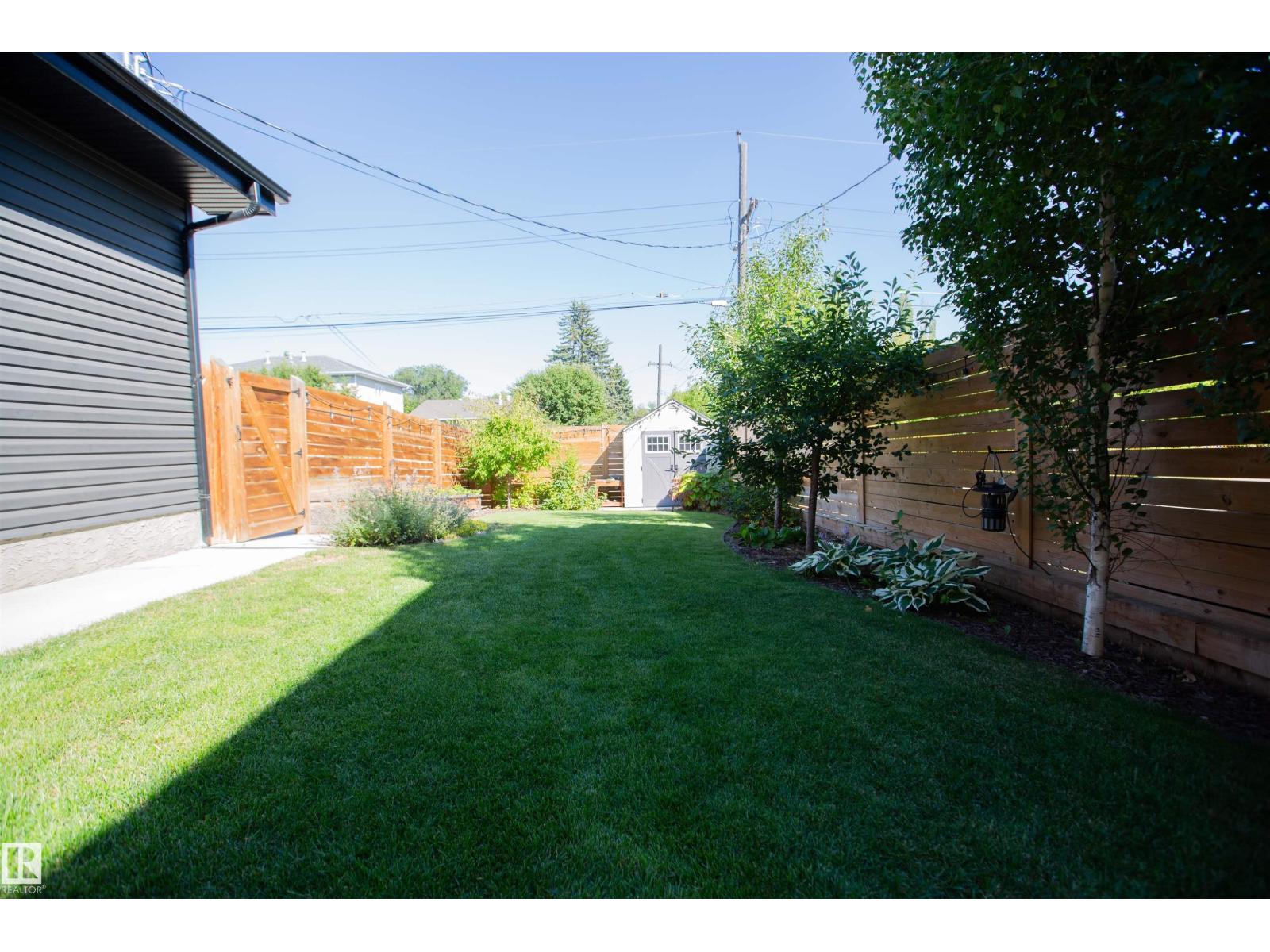 10611 146 ST NW NW - 50