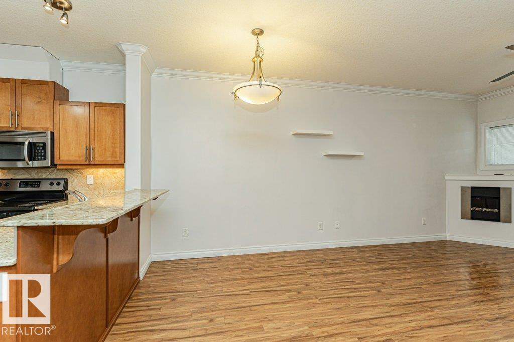 #145 10121 80 AV NW - 17