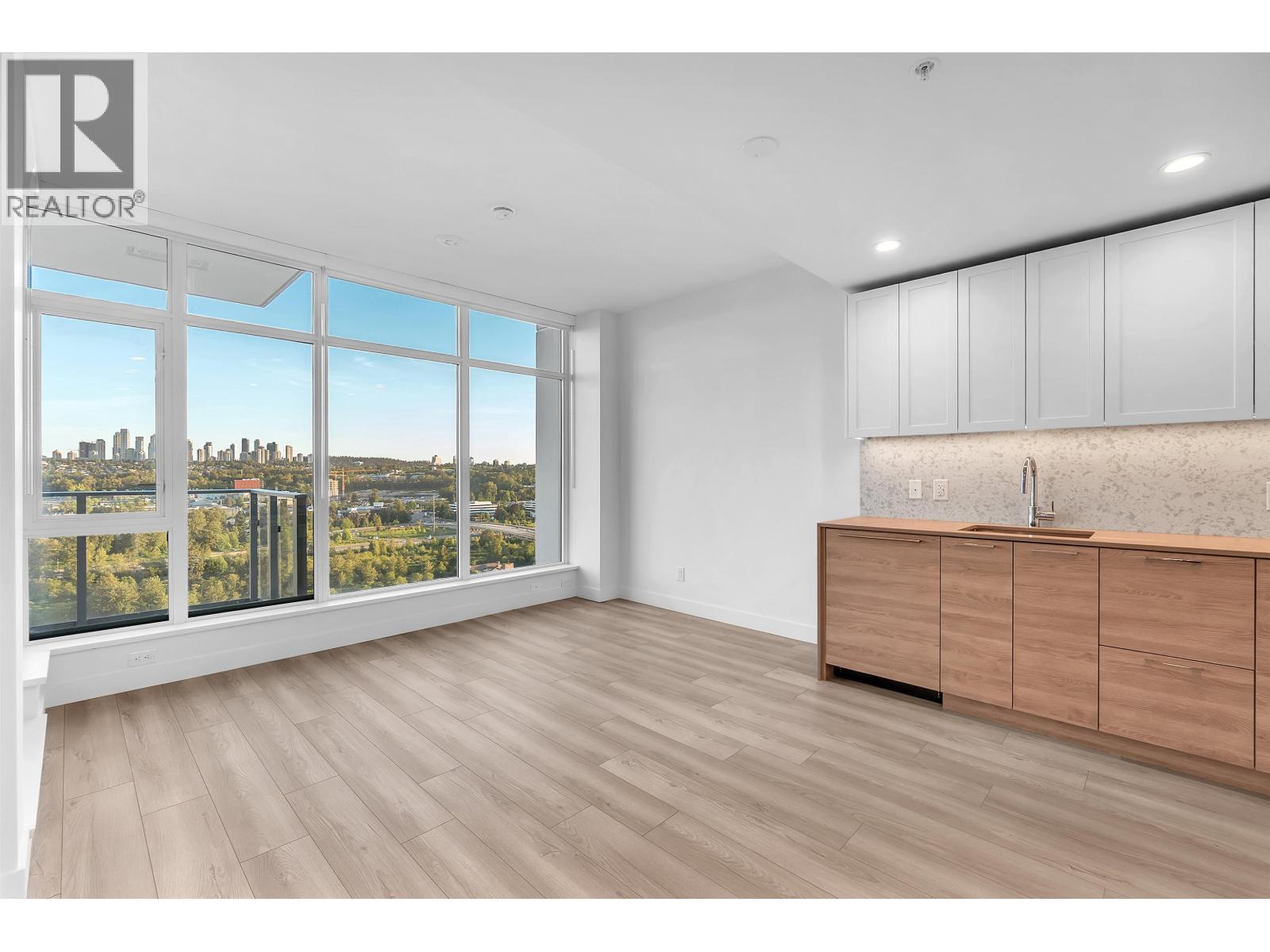 2406 2381 BETA Avenue - main photo