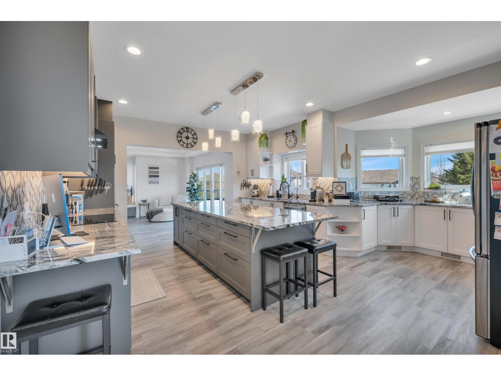 #179 52304 RGE ROAD 233 - 12