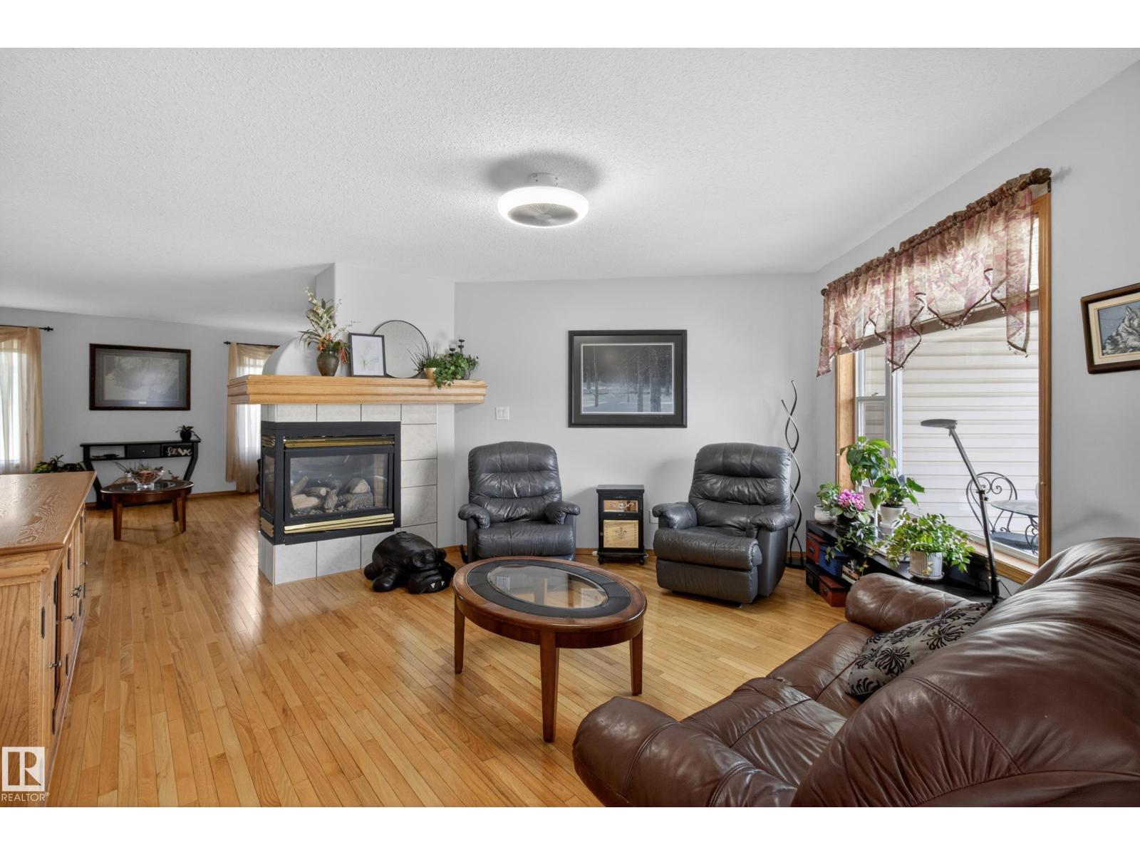 26 52304 RGE RD 233 - 11
