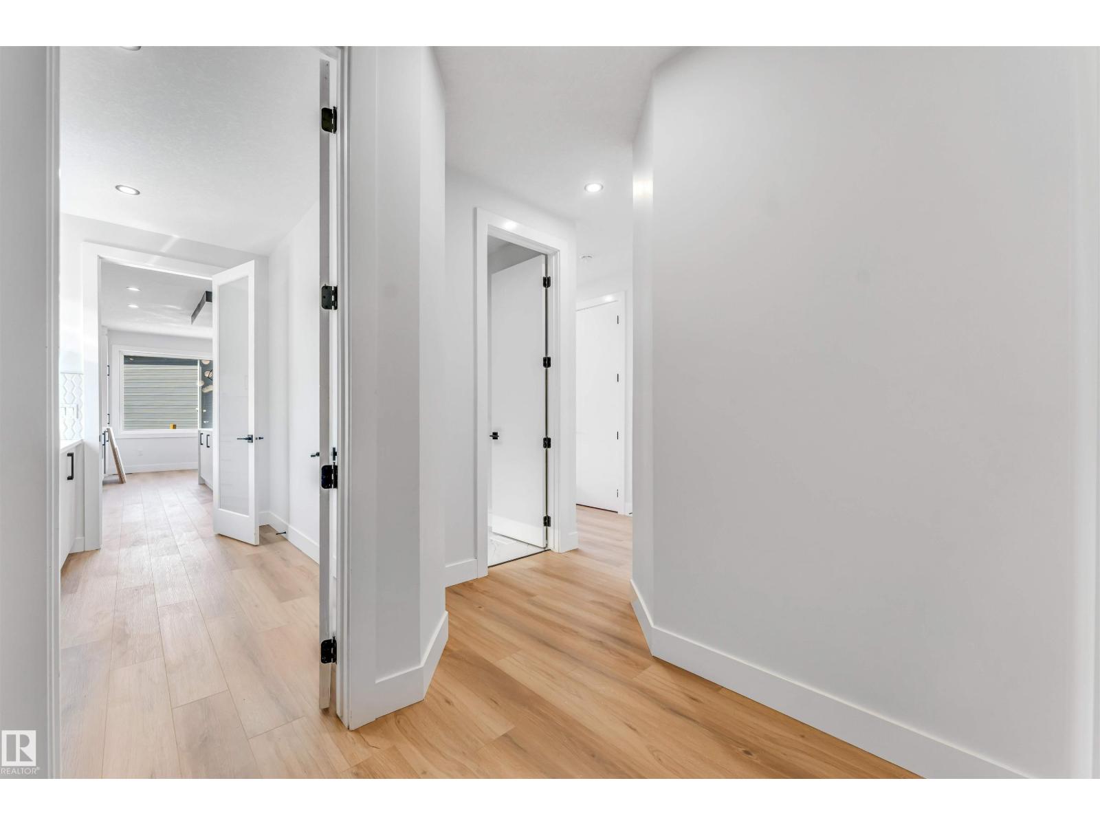 6250 19 ST NE - 50