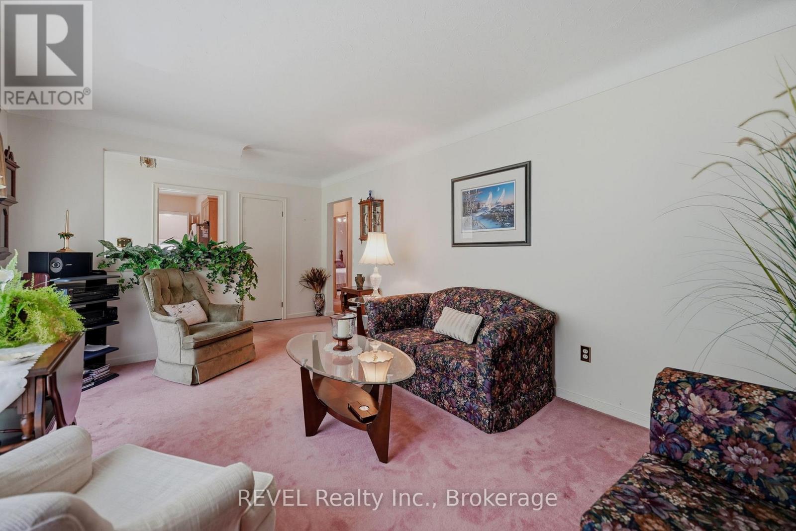7 BRUCEDALE AVENUE - 15