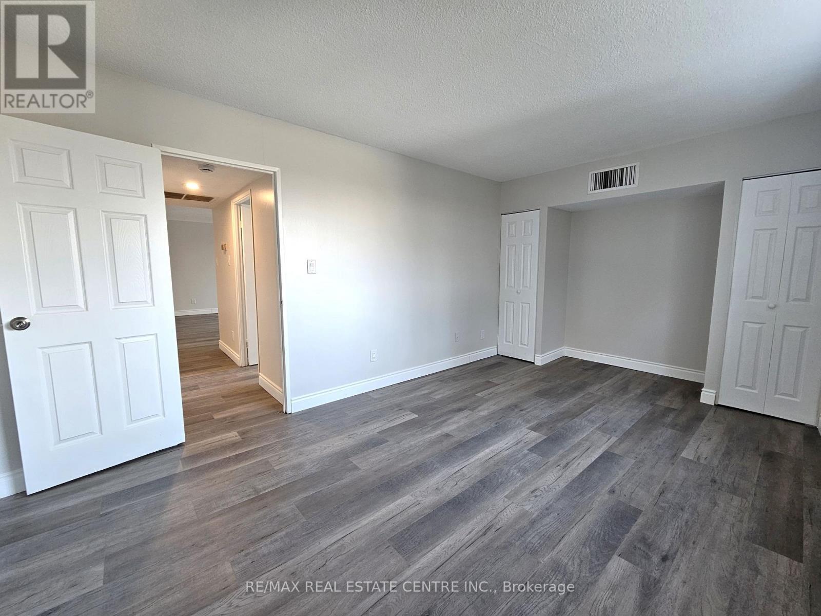 #508 260 SHELDON AVENUE N - 12