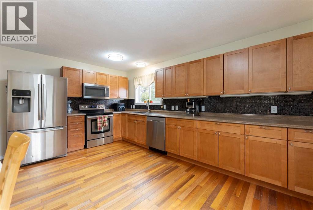 139 Laval Boulevard W - 10