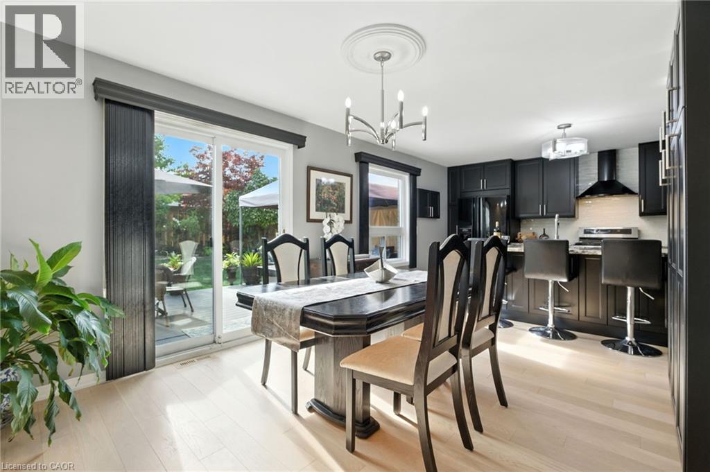 88 GRINDSTONE Way, Dundas, Ontario, L9H7B5 — Photo 6