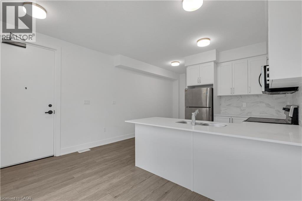 #61 99 ROGER Street - 8