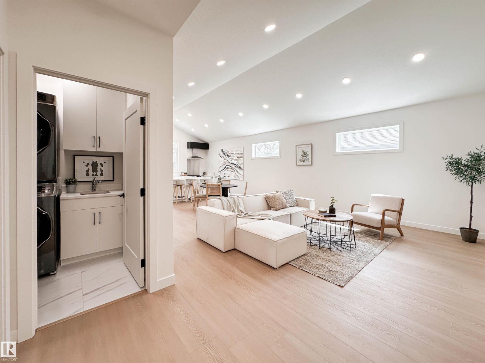 12342 131 ST NW - 25