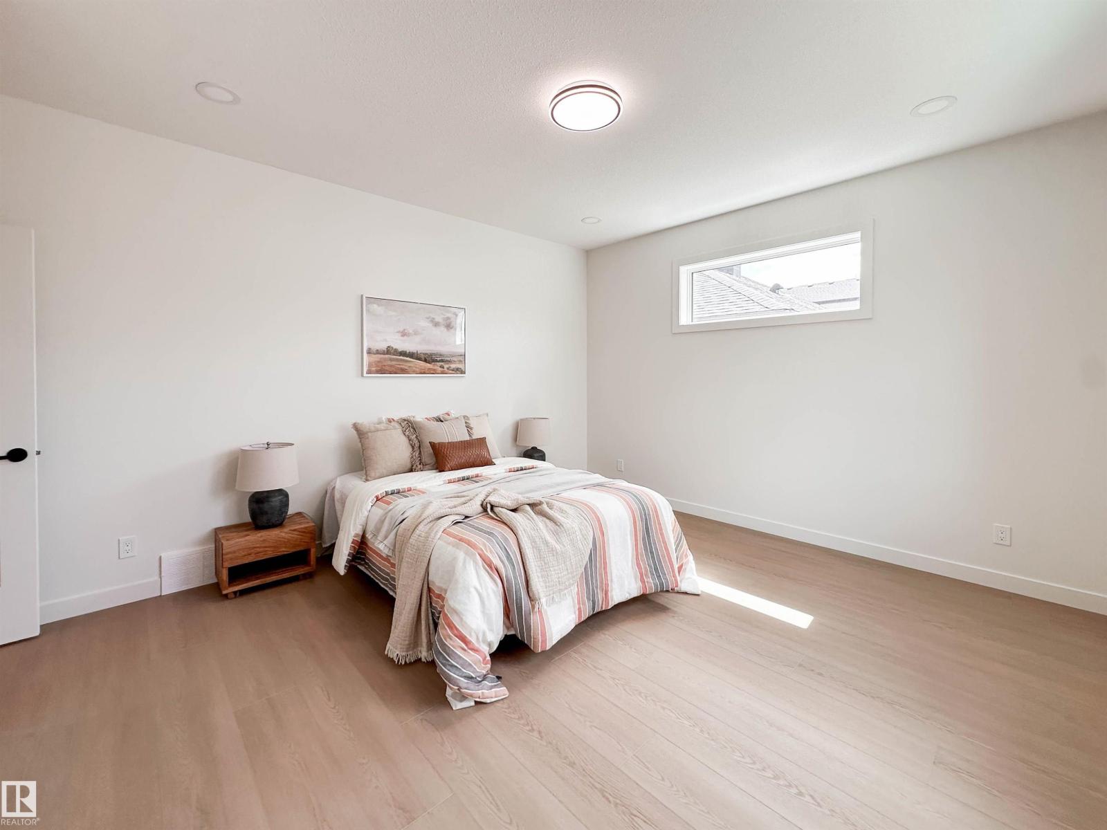 12342 131 ST NW - 29