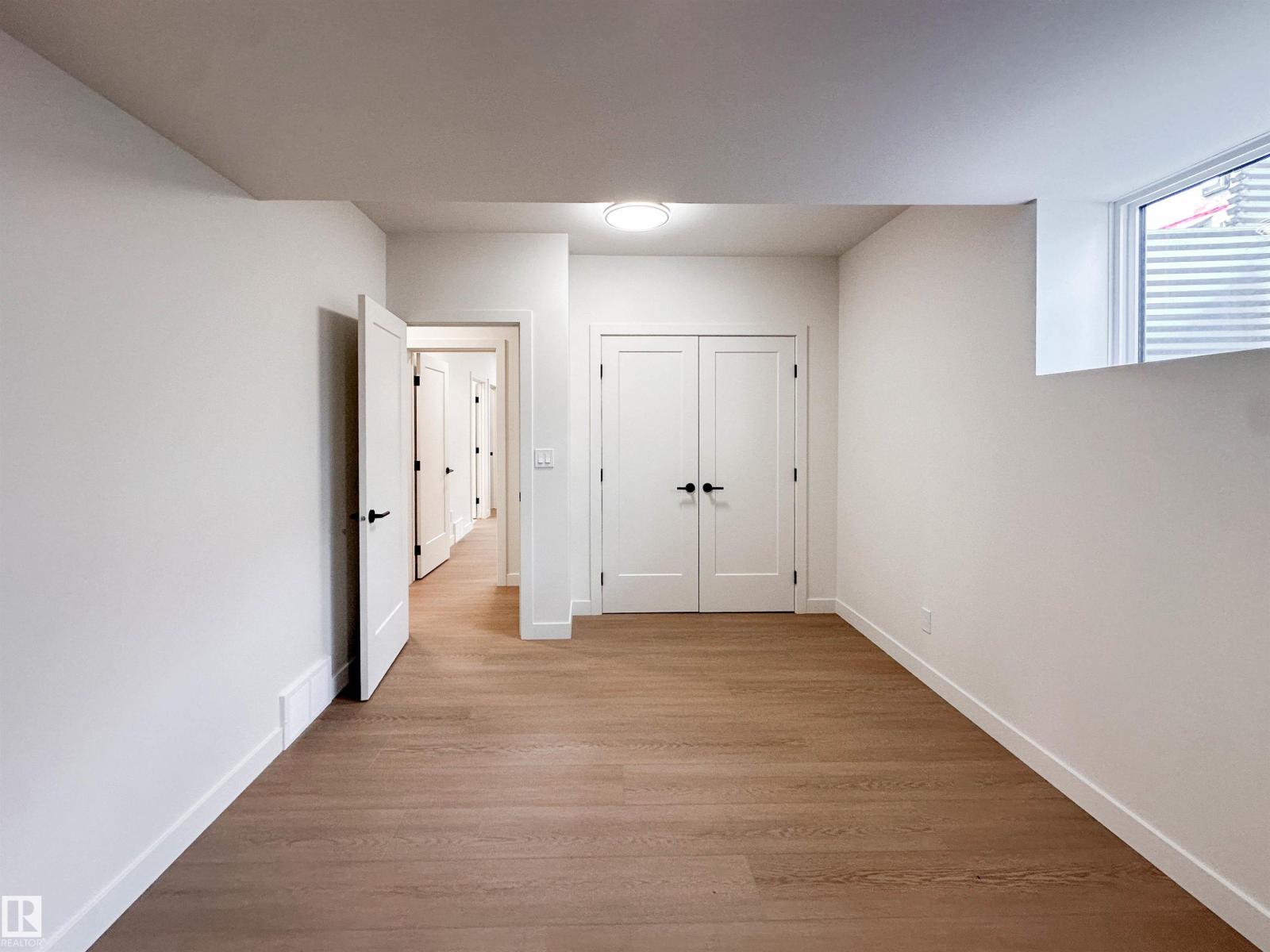 12342 131 ST NW - 32
