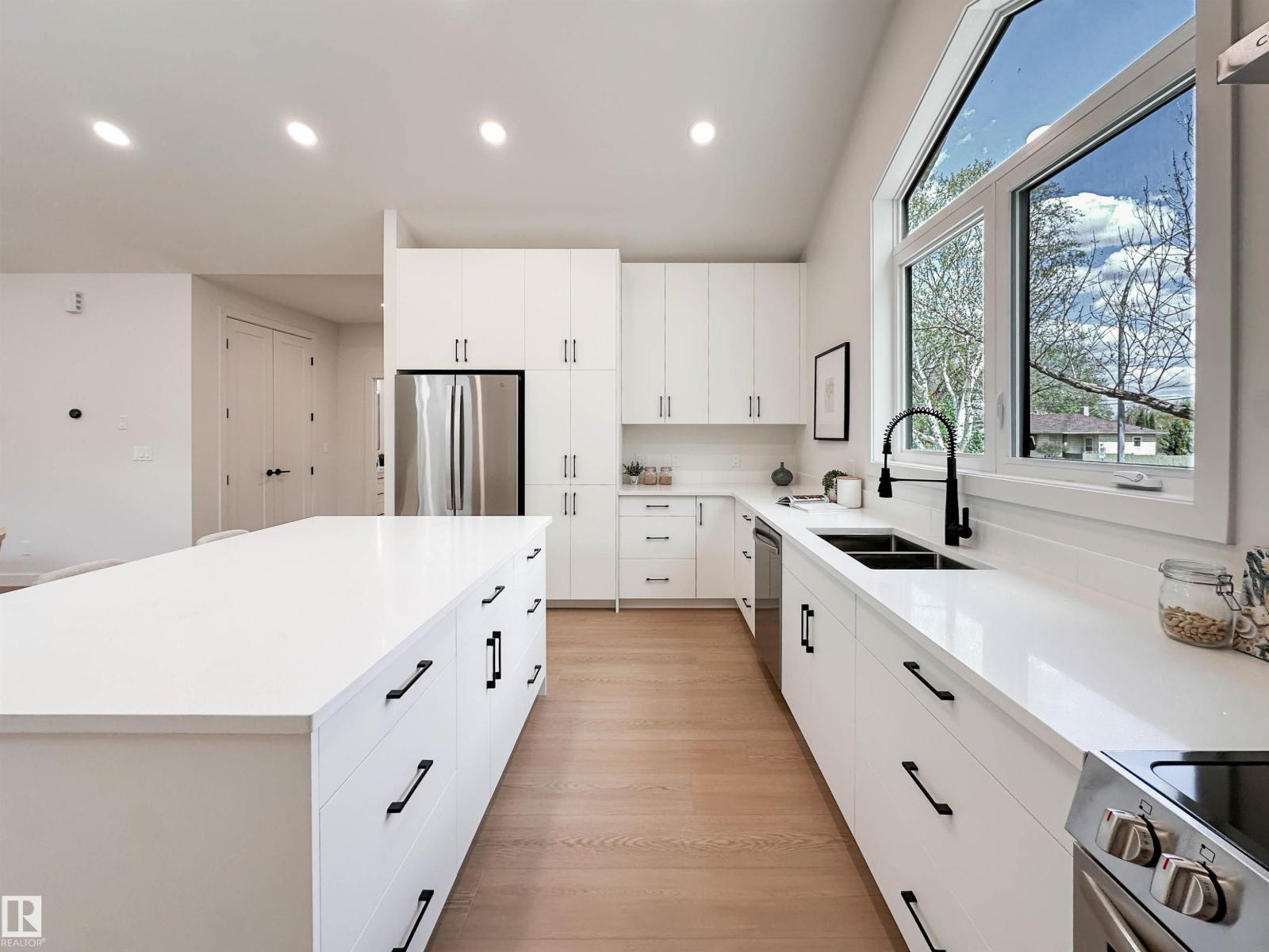 12342 131 ST NW - 13