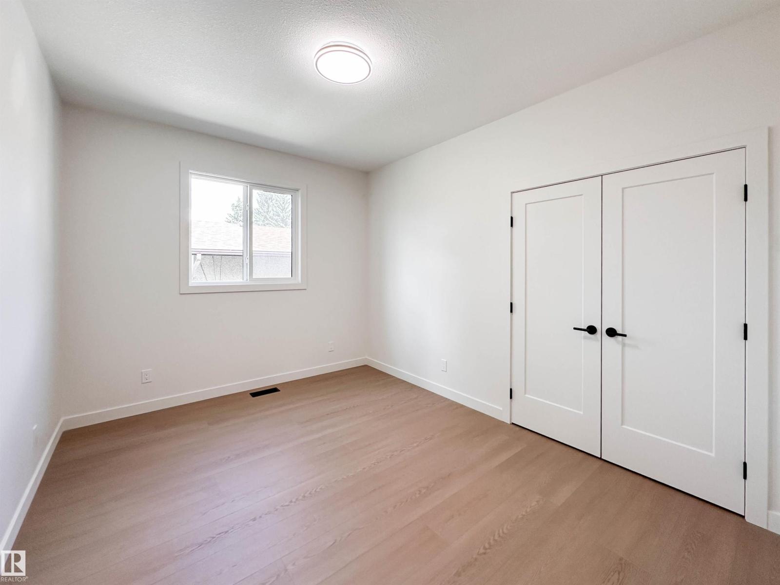 12342 131 ST NW - 35