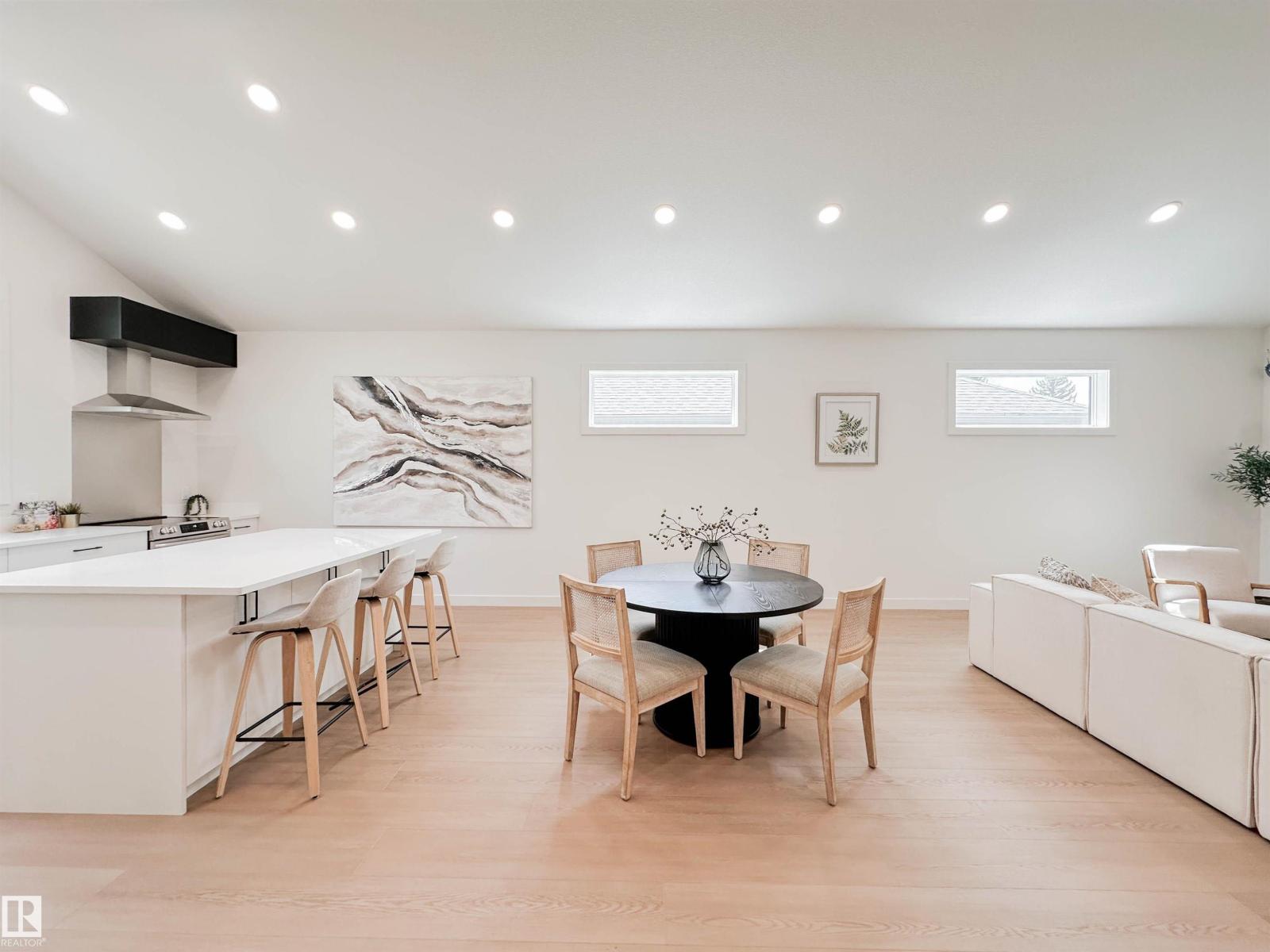 12342 131 ST NW - 5