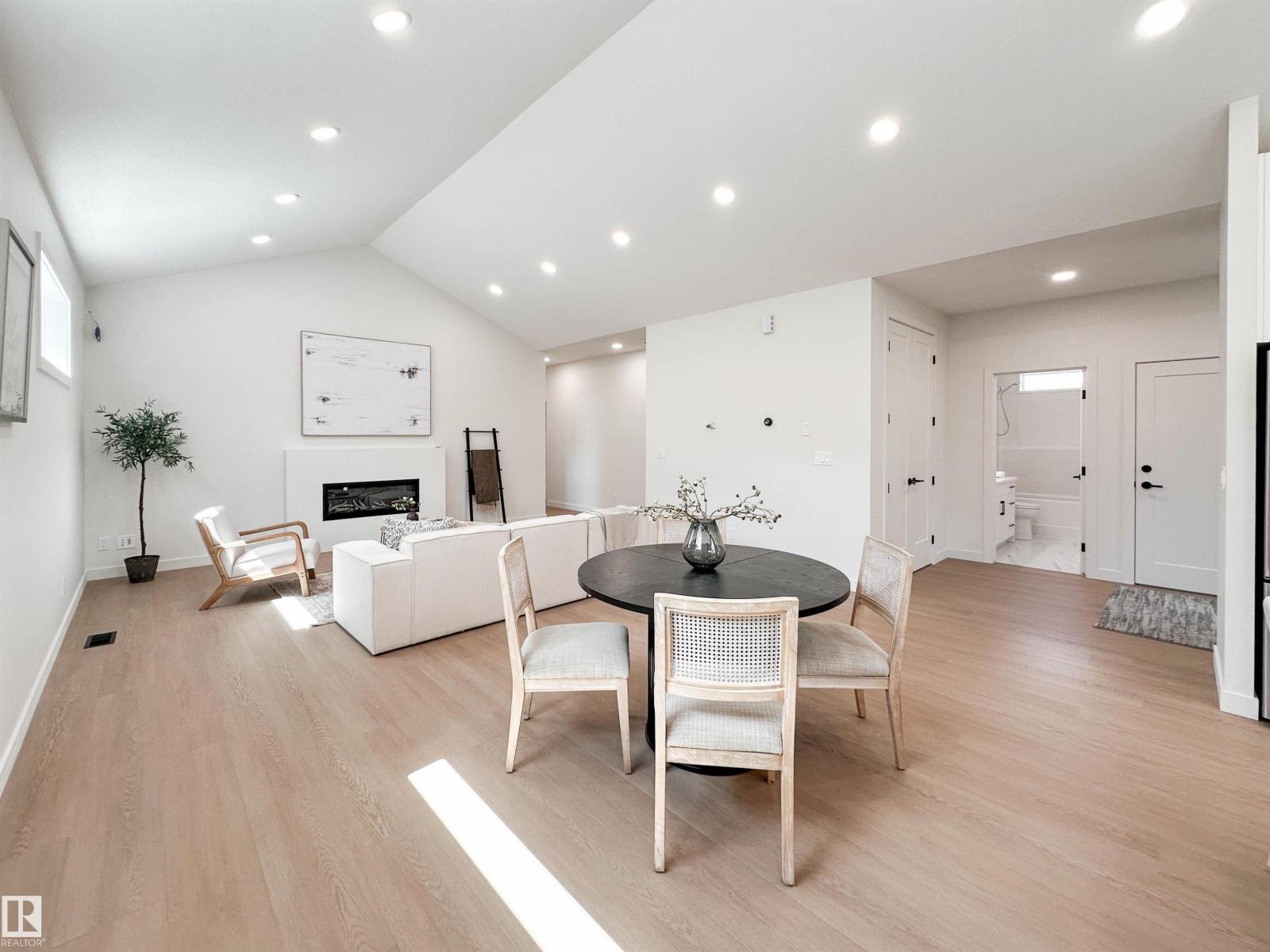 12342 131 ST NW - 17
