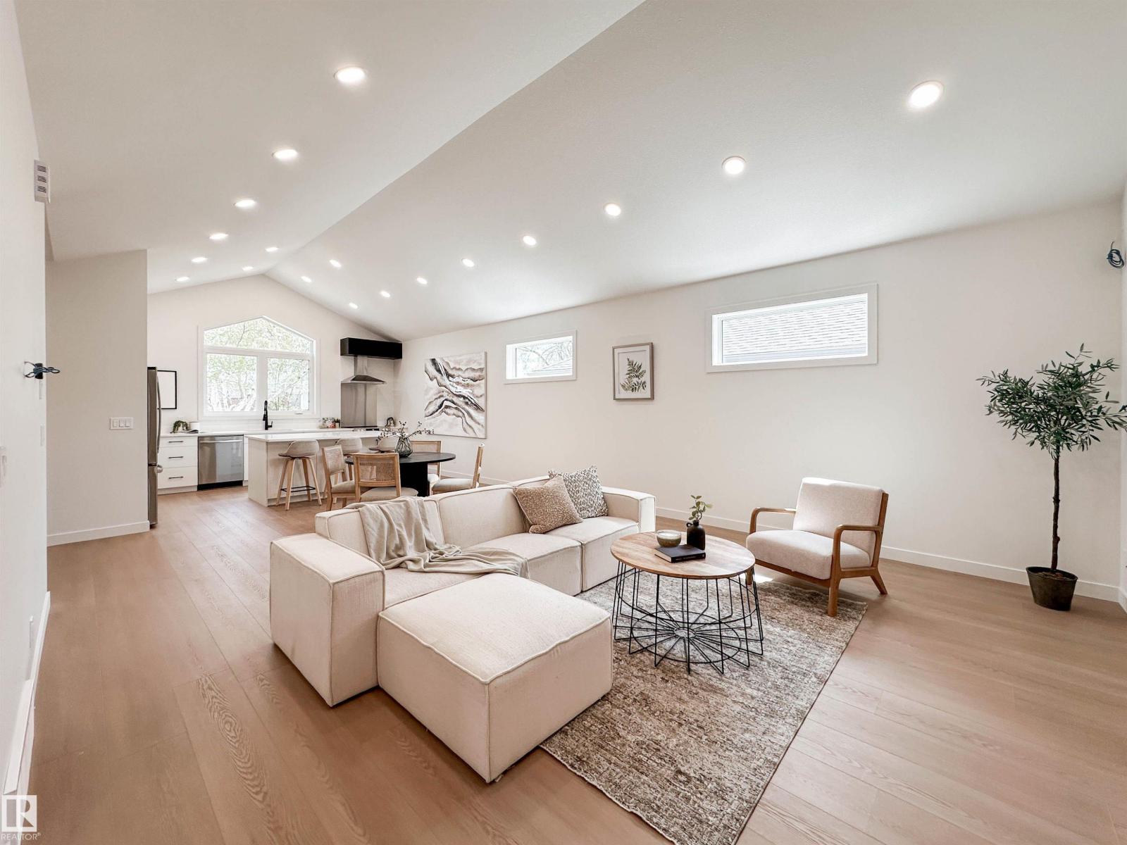 12342 131 ST NW - 21