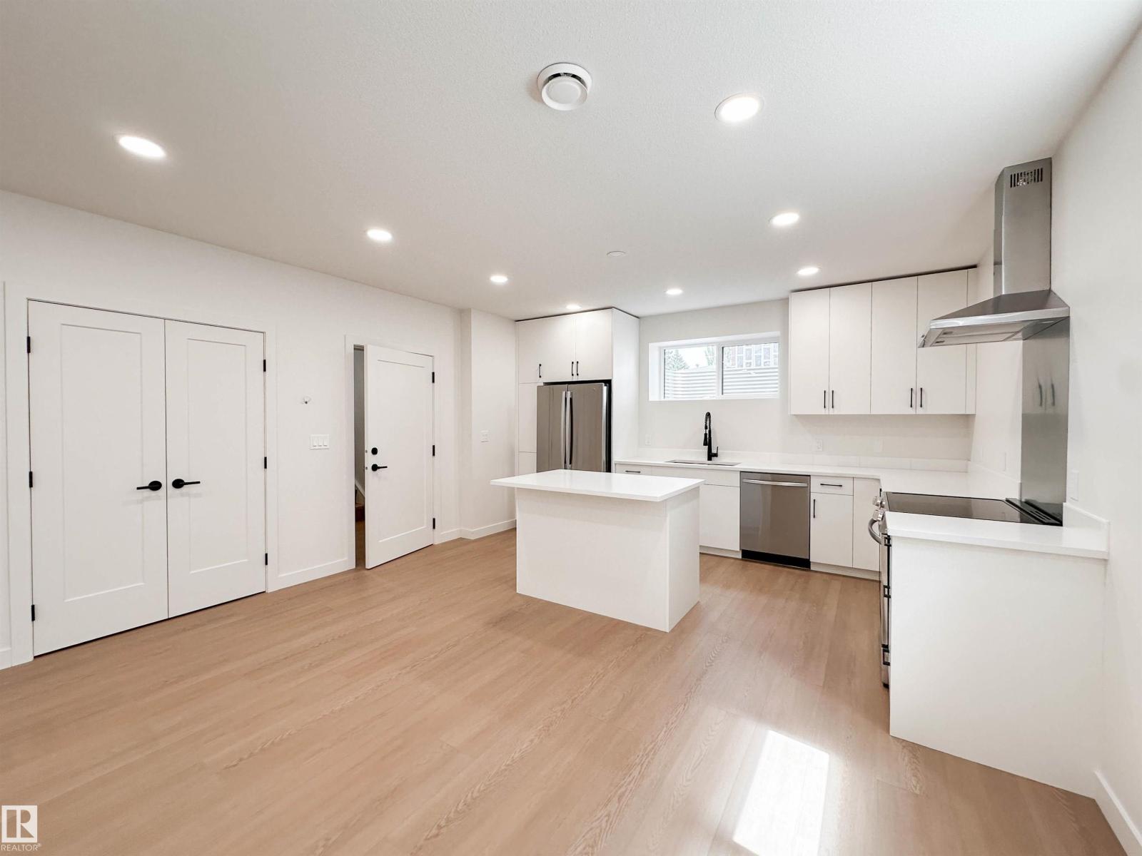 12342 131 ST NW - 49