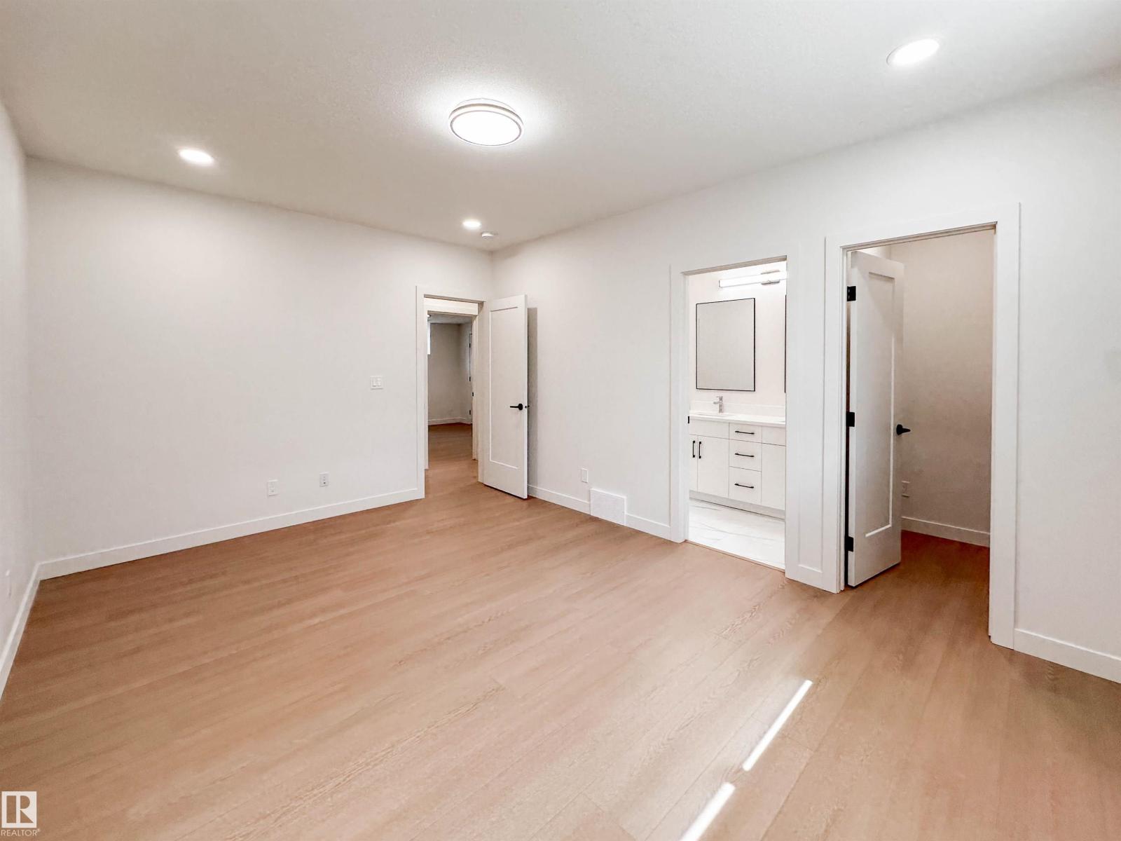 12342 131 ST NW - 57