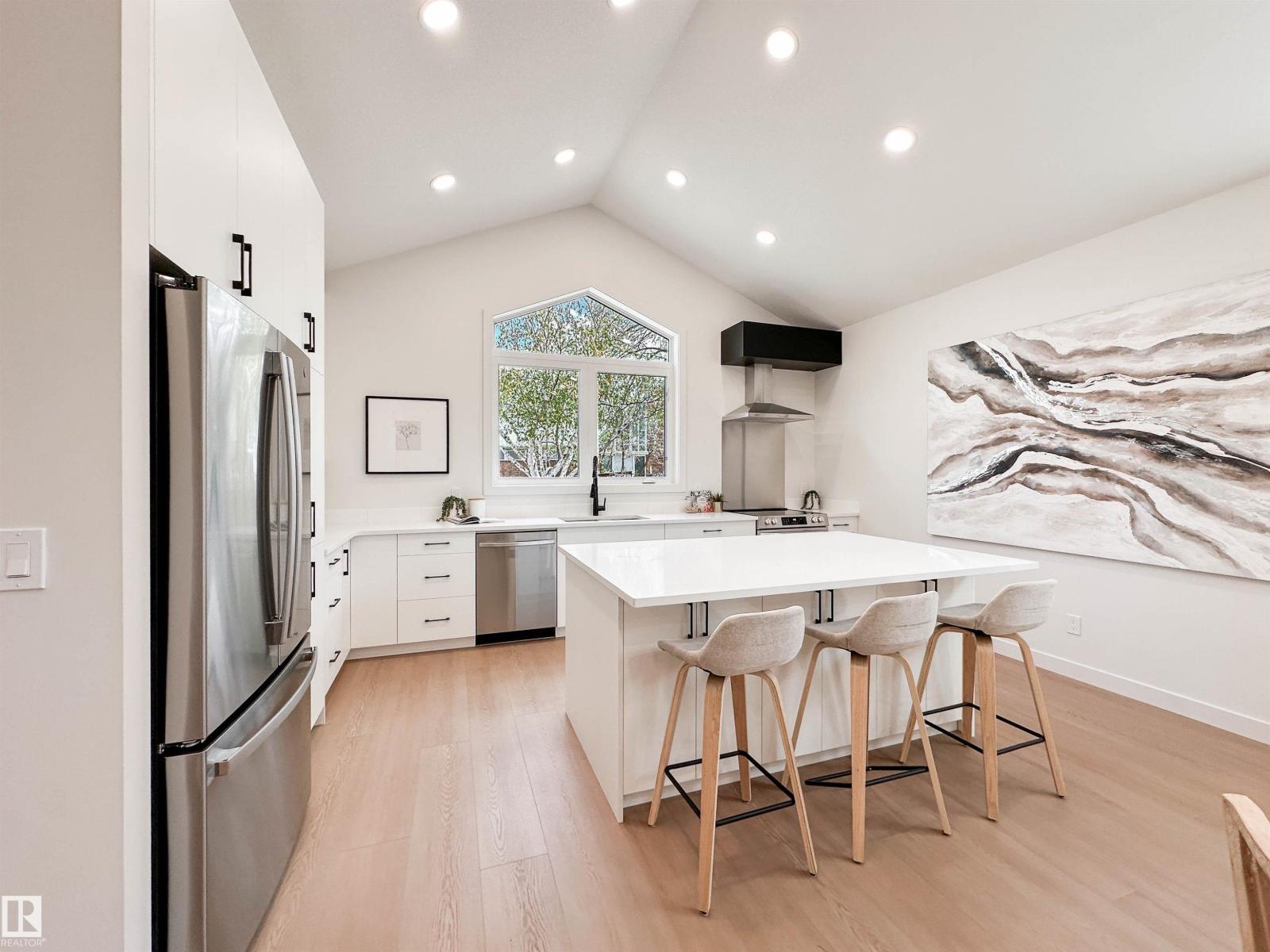 12342 131 ST NW - 7