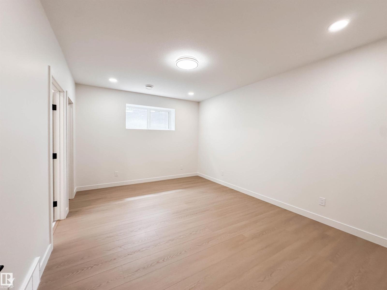 12342 131 ST NW - 55