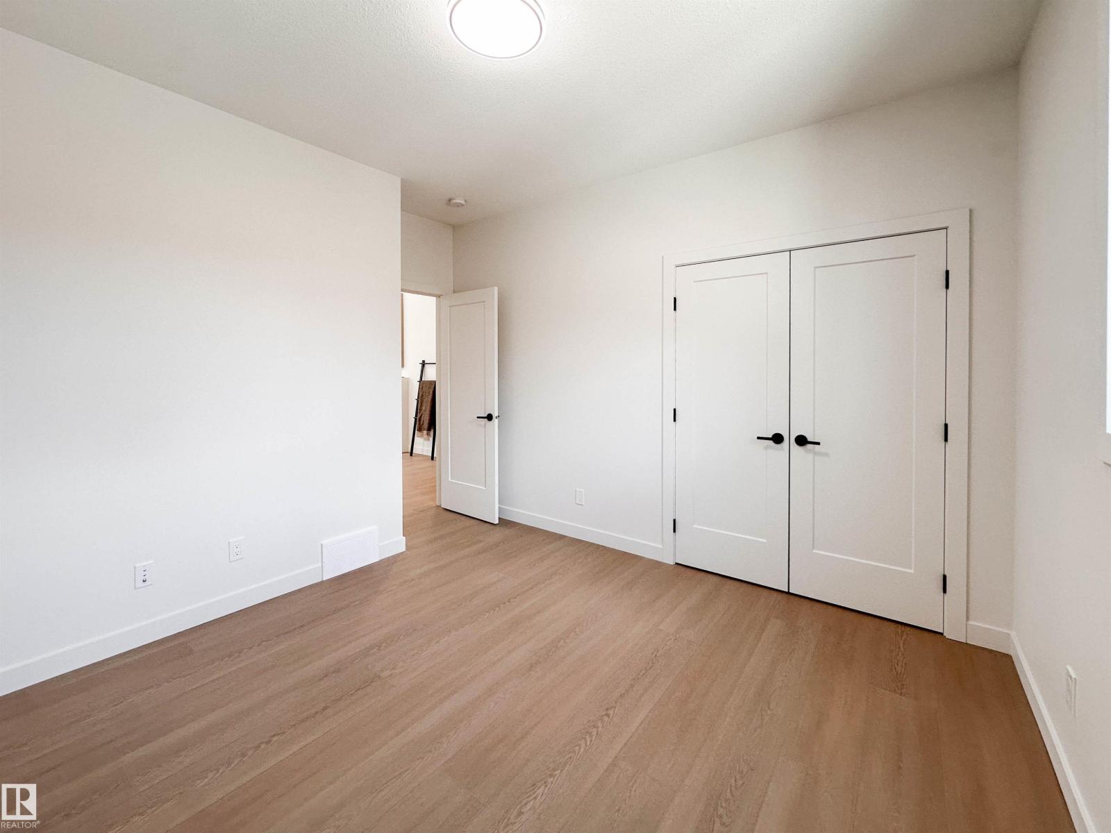 12342 131 ST NW - 34