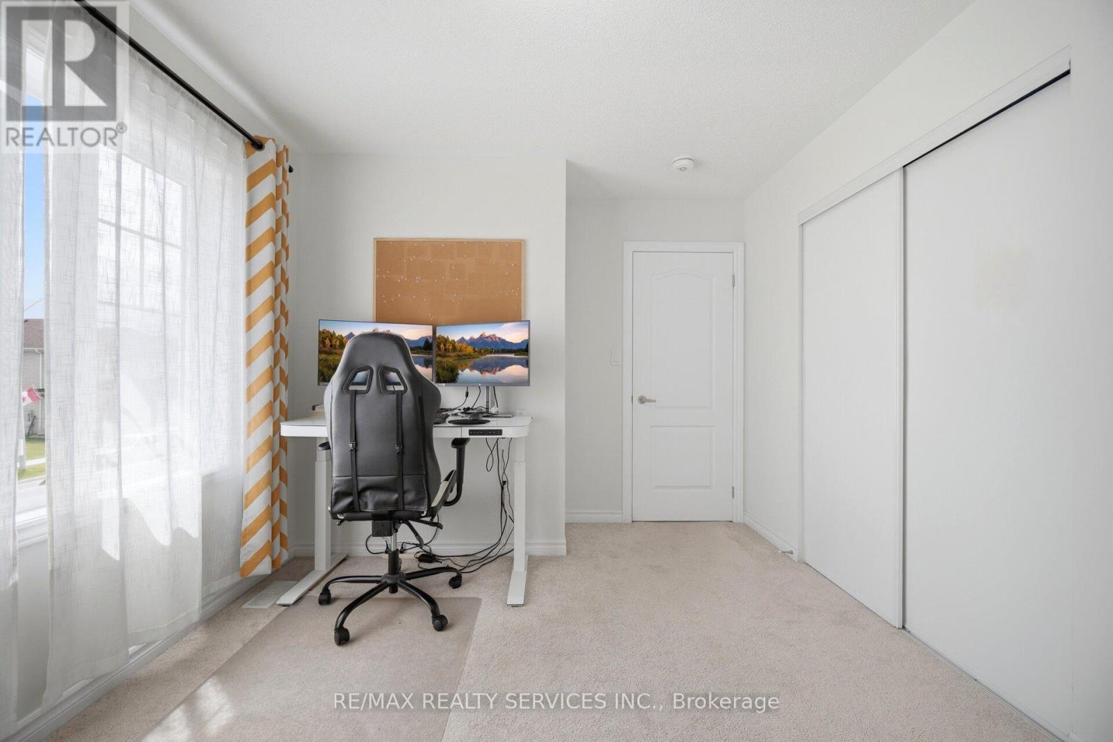 71 TUMBLEWOOD PLACE - 29
