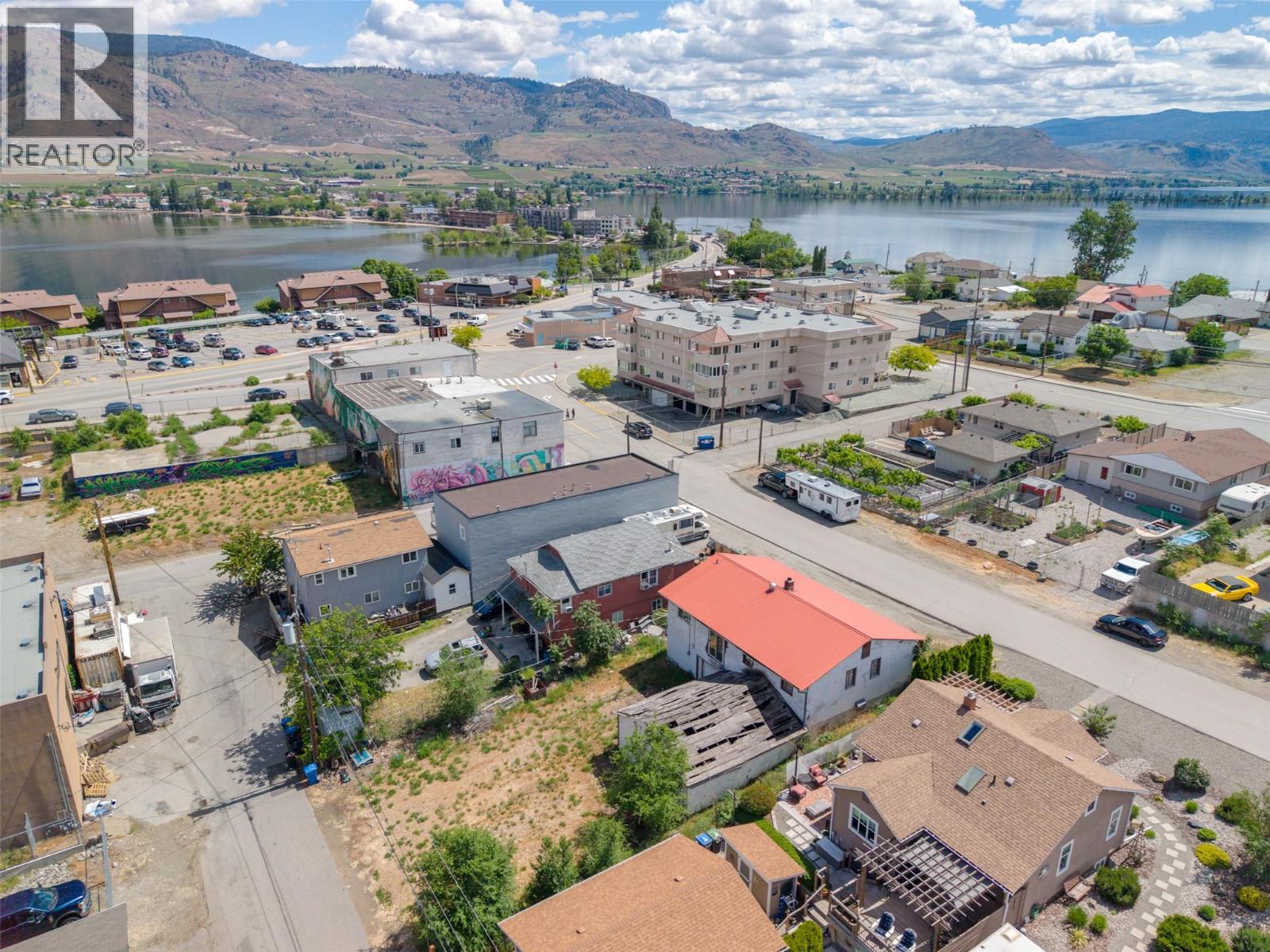 8308 70th Avenue - 11