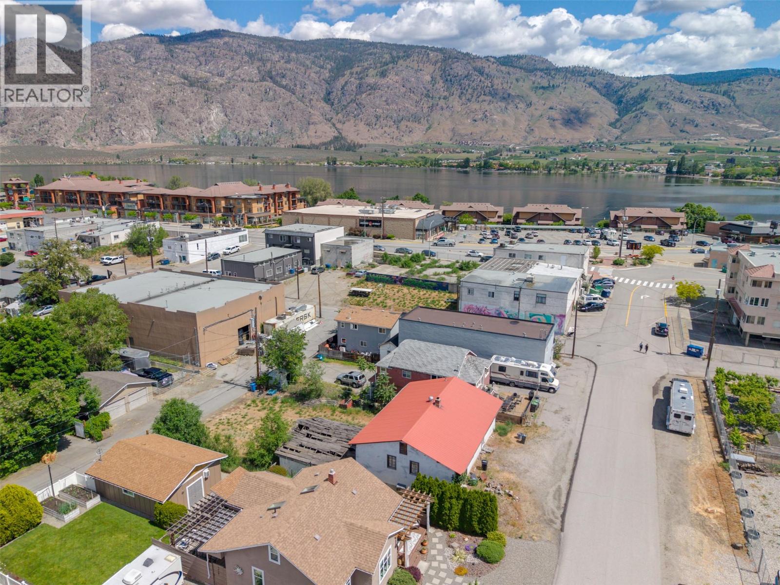 8308 70th Avenue - 12