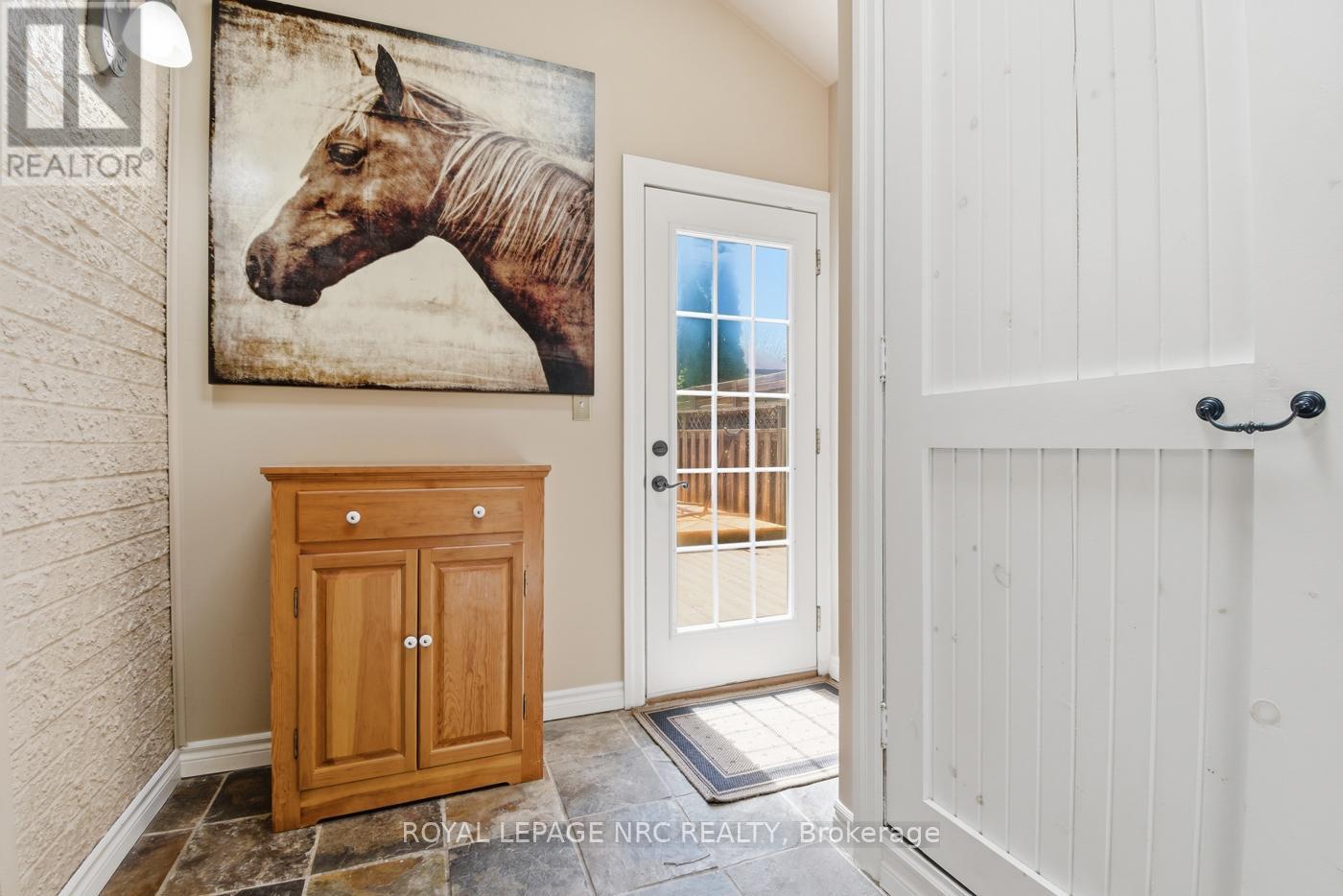 2 MEADOWBROOK LANE - 20