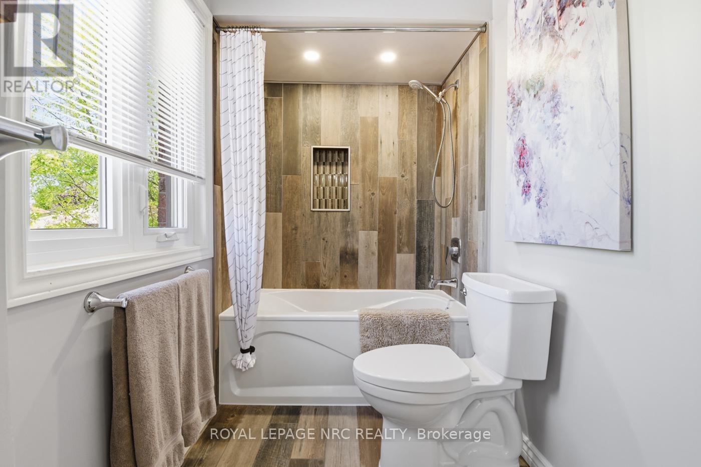 2 MEADOWBROOK LANE - 26