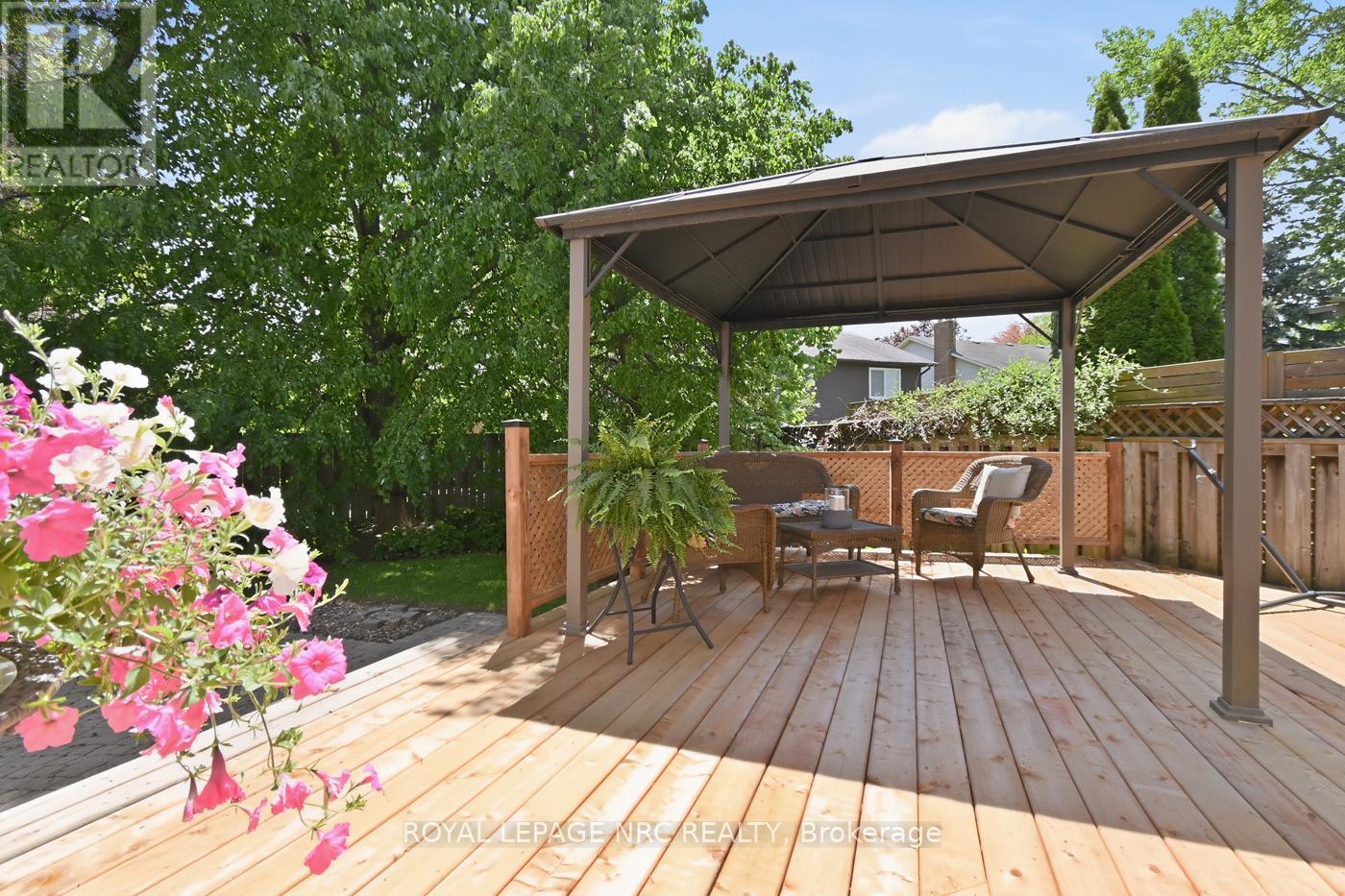 2 MEADOWBROOK LANE - 32