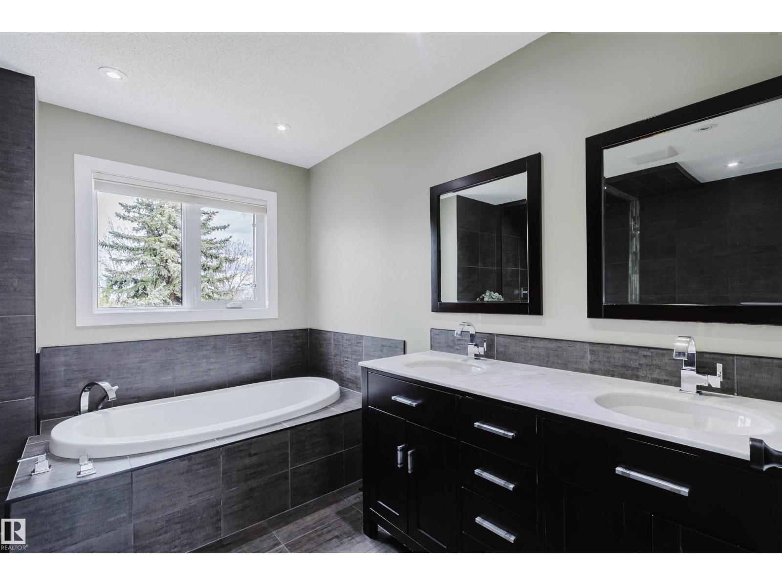 18 HUNTER CT - 35