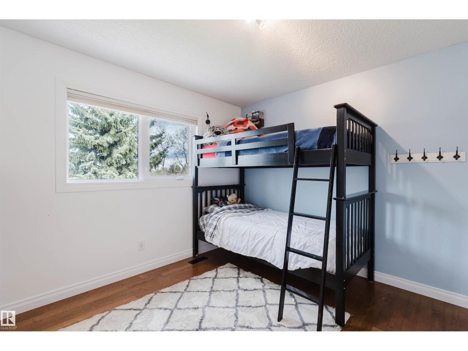 18 HUNTER CT - 38